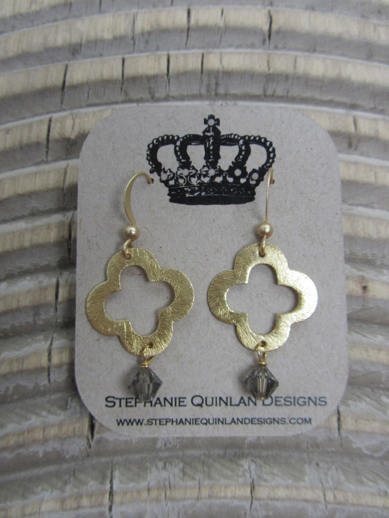 MEDIUM QUATREFOIL