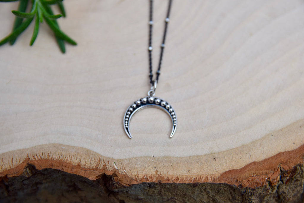 AURA | CRESCENT MOON