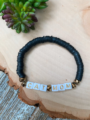 CAT MOM