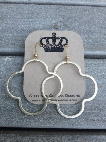 LARGE QUATREFOIL